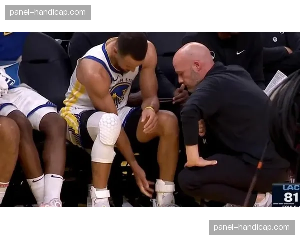 官方：勇士队克里斯·保罗成功接受左手骨折修复手术，赛季报销